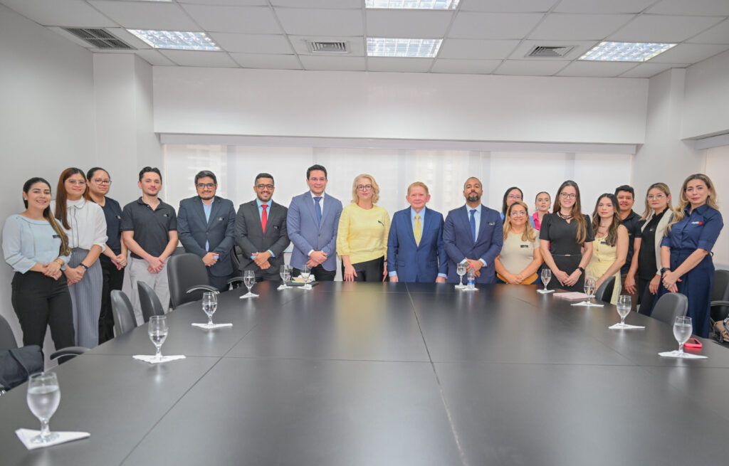 Capacitacao_de_representantes_de_cartorios_extrajudiciais_com_a_presenca_do_corregedor_do_TJAM_1-2